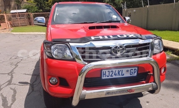 Acheter Occasion Voiture Toyota Hilux Rouge à Butha–Buthe, Thaba-Tseka Acheter Occasion Voiture Toyota Hilux Rouge à Butha–Buthe, Thaba-Tseka