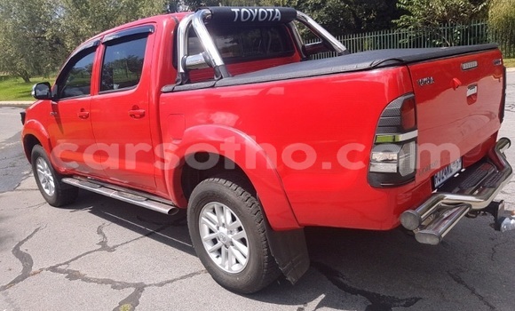 Acheter Occasion Voiture Toyota Hilux Rouge à Butha–Buthe, Thaba-Tseka Acheter Occasion Voiture Toyota Hilux Rouge à Butha–Buthe, Thaba-Tseka