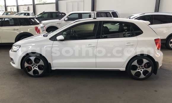 اشتري مستعمل Volkswagen Polo White سيارة في Butha–Buthe في Thaba-Tseka اشتري مستعمل Volkswagen Polo White سيارة في Butha–Buthe في Thaba-Tseka