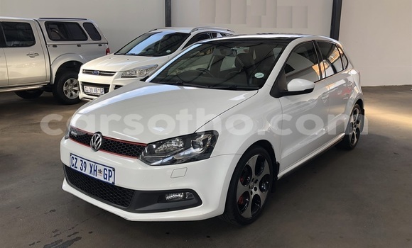 اشتري مستعمل Volkswagen Polo White سيارة في Butha–Buthe في Thaba-Tseka اشتري مستعمل Volkswagen Polo White سيارة في Butha–Buthe في Thaba-Tseka