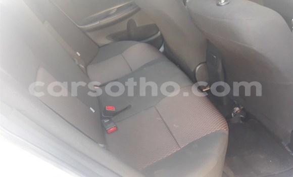 Sayi Na hannu Toyota Corolla White Mota in Butha–Buthe a Thaba-Tseka Sayi Na hannu Toyota Corolla White Mota in Butha–Buthe a Thaba-Tseka