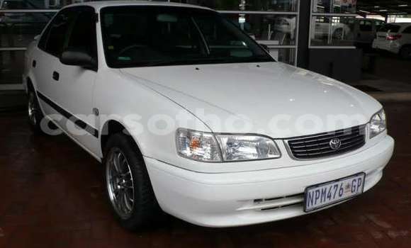 Sayi Na hannu Toyota Corolla White Mota in Butha–Buthe a Thaba-Tseka Sayi Na hannu Toyota Corolla White Mota in Butha–Buthe a Thaba-Tseka