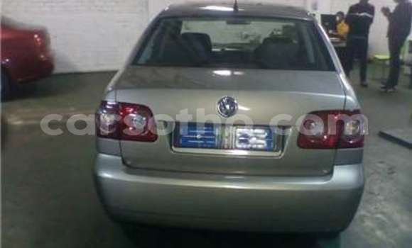 اشتري مستعمل Volkswagen Polo Brown سيارة في Butha Buthe في Butha-Buthe اشتري مستعمل Volkswagen Polo Brown سيارة في Butha Buthe في Butha-Buthe