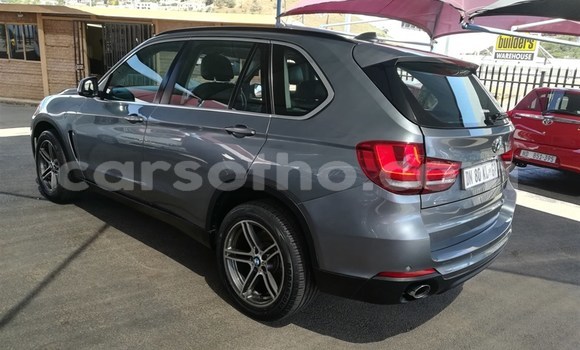 Sayi Na hannu BMW X5 Silver Mota in Butha–Buthe a Thaba-Tseka Sayi Na hannu BMW X5 Silver Mota in Butha–Buthe a Thaba-Tseka