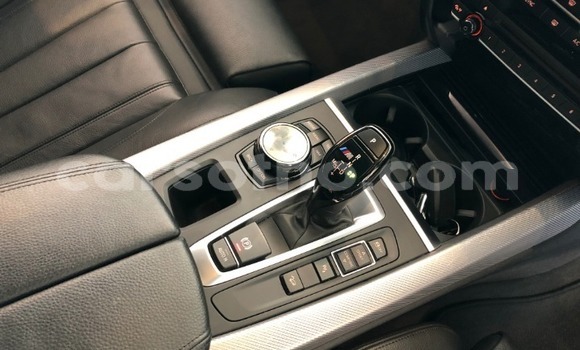 Sayi Na hannu BMW X5 Silver Mota in Butha–Buthe a Thaba-Tseka Sayi Na hannu BMW X5 Silver Mota in Butha–Buthe a Thaba-Tseka