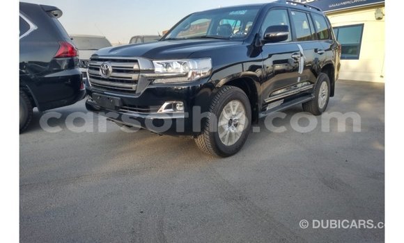 Sayi Imported Toyota Land Cruiser Black Mota in Import - Dubai a Maseru Sayi Imported Toyota Land Cruiser Black Mota in Import - Dubai a Maseru