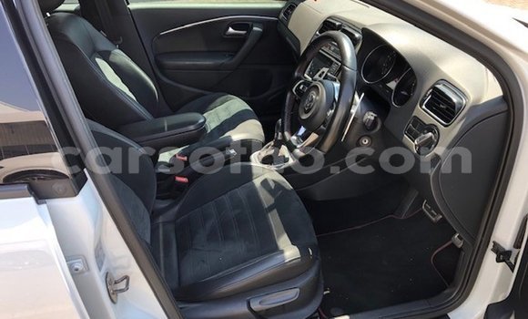 اشتري مستعمل Volkswagen Polo GTI Green سيارة في Maseru في Maseru اشتري مستعمل Volkswagen Polo GTI Green سيارة في Maseru في Maseru