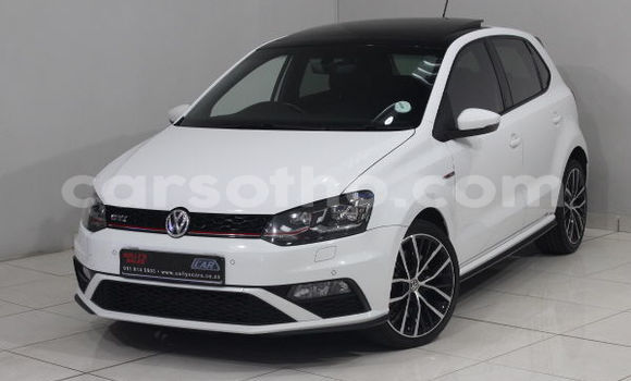 Buy Used Volkswagen Polo Green Car in Maputsoa in Leribe Buy Used Volkswagen Polo Green Car in Maputsoa in Leribe