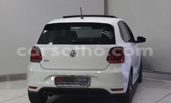 Buy Used Volkswagen Polo Green Car in Maputsoa in Leribe Buy Used Volkswagen Polo Green Car in Maputsoa in Leribe