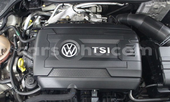 Buy Used Volkswagen Polo Green Car in Maputsoa in Leribe Buy Used Volkswagen Polo Green Car in Maputsoa in Leribe