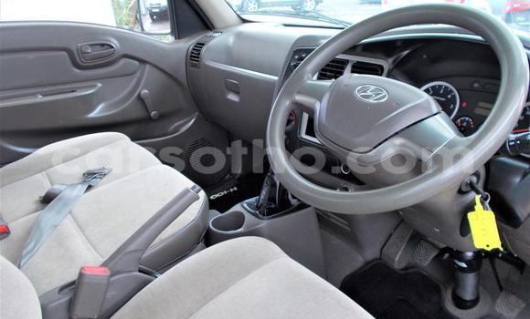 اشتري مستعمل Hyundai H1 White سيارة في Butha–Buthe في Thaba-Tseka اشتري مستعمل Hyundai H1 White سيارة في Butha–Buthe في Thaba-Tseka