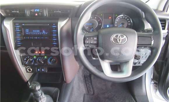 Buy Used Toyota Fortuner Red Car in Mohale's Hoek in Mohale's Hoek Buy Used Toyota Fortuner Red Car in Mohale's Hoek in Mohale's Hoek