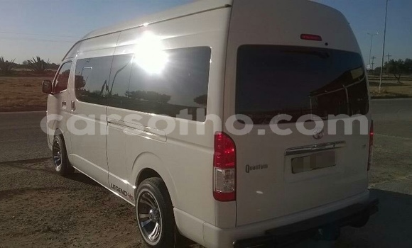 Acheter Occasion Voiture Toyota iQ Blanc à Mohale's Hoek, Mohale's Hoek Acheter Occasion Voiture Toyota iQ Blanc à Mohale's Hoek, Mohale's Hoek