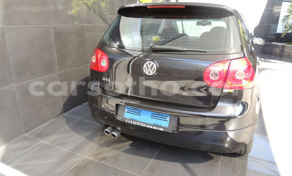 Buy Used Volkswagen Golf Beige Car in Maputsoa in Leribe Buy Used Volkswagen Golf Beige Car in Maputsoa in Leribe