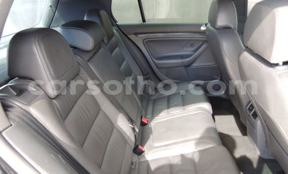 Buy Used Volkswagen Golf Beige Car in Maputsoa in Leribe Buy Used Volkswagen Golf Beige Car in Maputsoa in Leribe