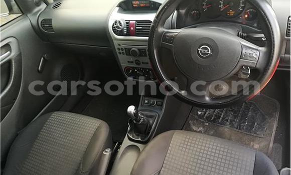 Sayi Na hannu Opel Corsa White Mota in Maseru a Maseru Sayi Na hannu Opel Corsa White Mota in Maseru a Maseru