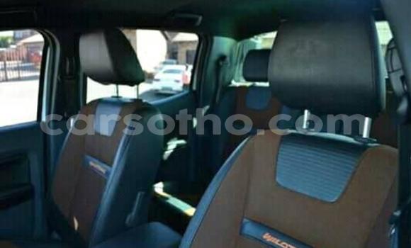 Sayi Na hannu Ford Ranger White Mota in Maseru a Maseru Sayi Na hannu Ford Ranger White Mota in Maseru a Maseru