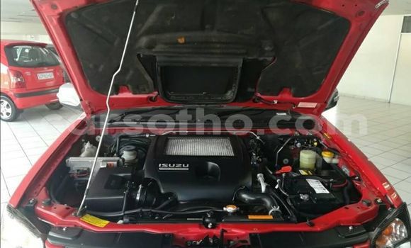 Sayi Na hannu Isuzu KB Red Mota in Maseru a Maseru Sayi Na hannu Isuzu KB Red Mota in Maseru a Maseru