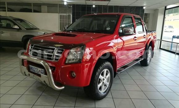 Sayi Na hannu Isuzu KB Red Mota in Maseru a Maseru Sayi Na hannu Isuzu KB Red Mota in Maseru a Maseru