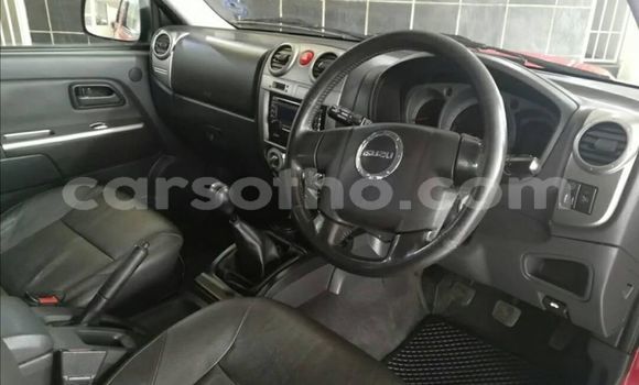 Sayi Na hannu Isuzu KB Red Mota in Maseru a Maseru Sayi Na hannu Isuzu KB Red Mota in Maseru a Maseru