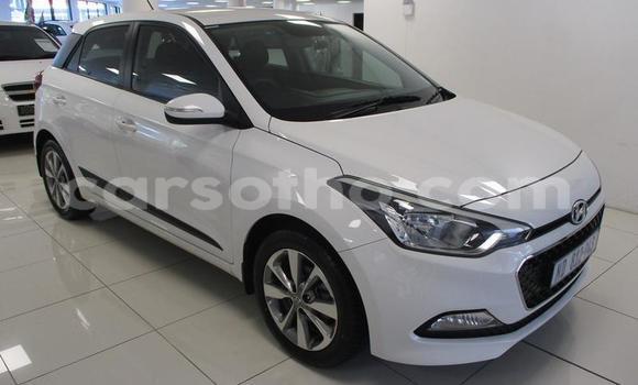 Buy Used Hyundai i20 White Car in Maseru in Maseru Buy Used Hyundai i20 White Car in Maseru in Maseru