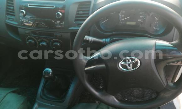 Buy Used Toyota Hilux White Car in Maseru in Maseru Buy Used Toyota Hilux White Car in Maseru in Maseru