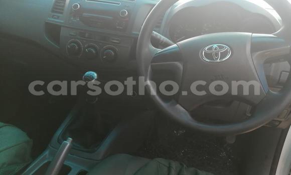 Buy Used Toyota Hilux White Car in Maseru in Maseru Buy Used Toyota Hilux White Car in Maseru in Maseru