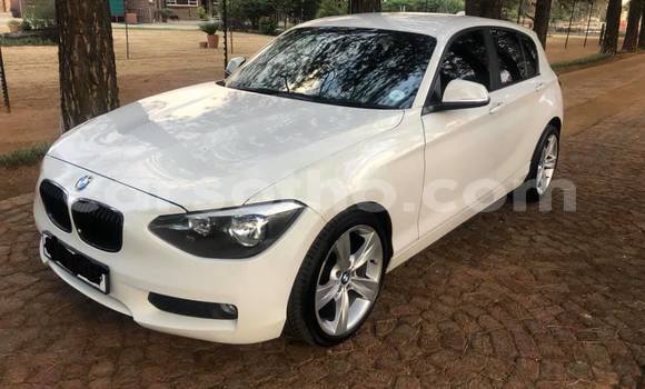 Acheter Occasion Voiture BMW 1er Blanc à Butha Buthe, Butha-Buthe Acheter Occasion Voiture BMW 1er Blanc à Butha Buthe, Butha-Buthe