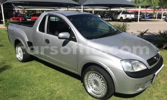 Sayi Na hannu Opel Corsa White Mota in Maseru a Maseru Sayi Na hannu Opel Corsa White Mota in Maseru a Maseru