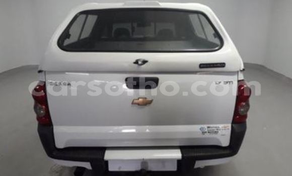 اشتري مستعمل Opel Corsa White سيارة في Maseru في Maseru اشتري مستعمل Opel Corsa White سيارة في Maseru في Maseru