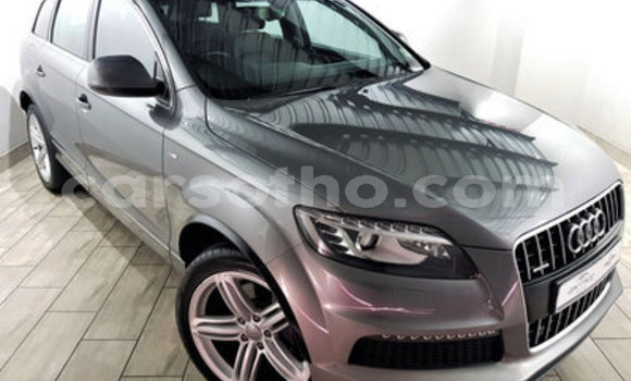 Sayi Imported Audi Q7 Silver Mota in Maseru a Maseru Sayi Imported Audi Q7 Silver Mota in Maseru a Maseru