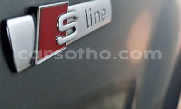 Sayi Imported Audi Q7 Silver Mota in Maseru a Maseru Sayi Imported Audi Q7 Silver Mota in Maseru a Maseru