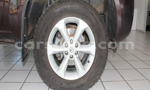 Sayi Na hannu Nissan Navara Beige Mota in Maseru a Maseru Sayi Na hannu Nissan Navara Beige Mota in Maseru a Maseru