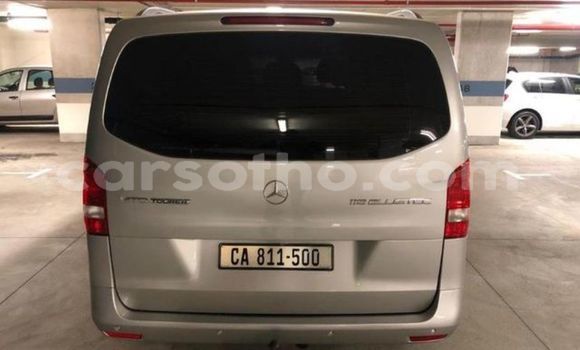 Sayi Na hannu Mercedes-Benz Vito Silver Mota in Mafeteng a Mafeteng Sayi Na hannu Mercedes-Benz Vito Silver Mota in Mafeteng a Mafeteng