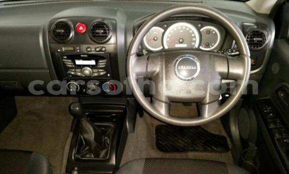 اشتري مستعمل Isuzu KB Green سيارة في Maseru في Maseru اشتري مستعمل Isuzu KB Green سيارة في Maseru في Maseru