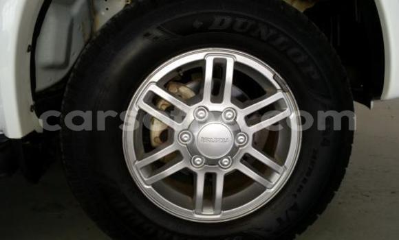 اشتري مستعمل Isuzu KB Green سيارة في Maseru في Maseru اشتري مستعمل Isuzu KB Green سيارة في Maseru في Maseru