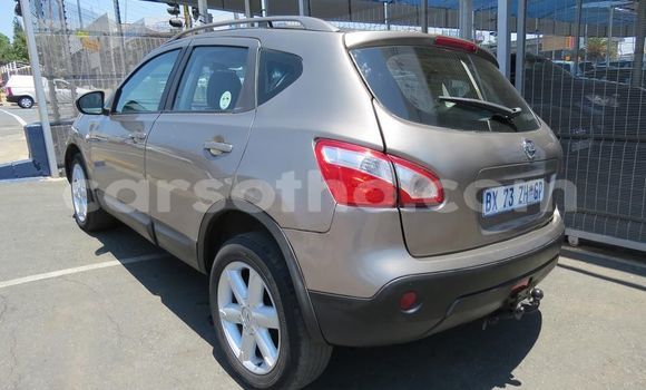 Sayi Na hannu Nissan Qashqai Silver Mota in Maseru a Maseru Sayi Na hannu Nissan Qashqai Silver Mota in Maseru a Maseru