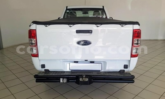 Acheter Occasion Voiture Ford Ranger Blanc à Thaba–Tseka, Mafeteng Acheter Occasion Voiture Ford Ranger Blanc à Thaba–Tseka, Mafeteng