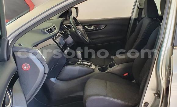 Buy Used Nissan Qashqai Silver Car in Maseru in Maseru Buy Used Nissan Qashqai Silver Car in Maseru in Maseru