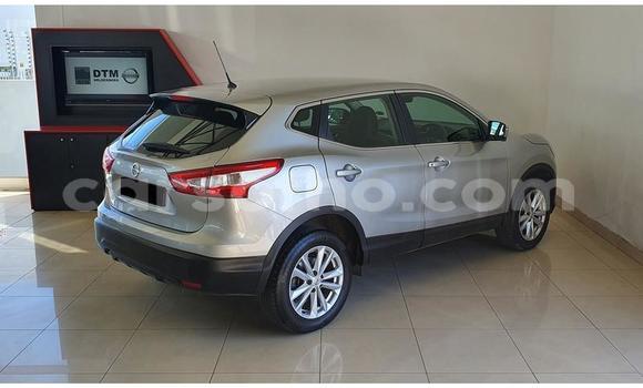 Buy Used Nissan Qashqai Silver Car in Maseru in Maseru Buy Used Nissan Qashqai Silver Car in Maseru in Maseru