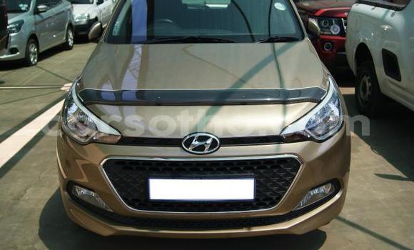 Sayi Na hannu Hyundai i20 Brown Mota in Maseru a Maseru
