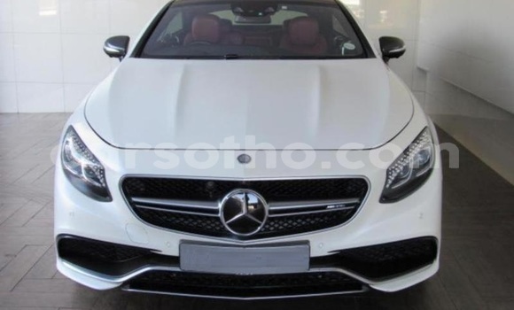 Acheter Occasion Voiture Mercedes-Benz S-klasse AMG Blanc à Butha Buthe, Butha-Buthe Acheter Occasion Voiture Mercedes-Benz S-klasse AMG Blanc à Butha Buthe, Butha-Buthe