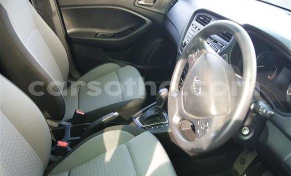 Sayi Na hannu Hyundai i20 Brown Mota in Maseru a Maseru Sayi Na hannu Hyundai i20 Brown Mota in Maseru a Maseru