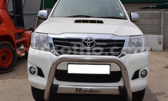 اشتري مستعمل Toyota Hilux White سيارة في Maseru في Maseru اشتري مستعمل Toyota Hilux White سيارة في Maseru في Maseru