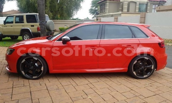 اشتري مستعمل Audi RS3 Red سيارة في Hlotse في Leribe اشتري مستعمل Audi RS3 Red سيارة في Hlotse في Leribe