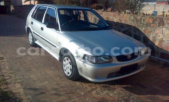 Sayi Na hannu Toyota Corolla Silver Mota in Maseru a Maseru Sayi Na hannu Toyota Corolla Silver Mota in Maseru a Maseru