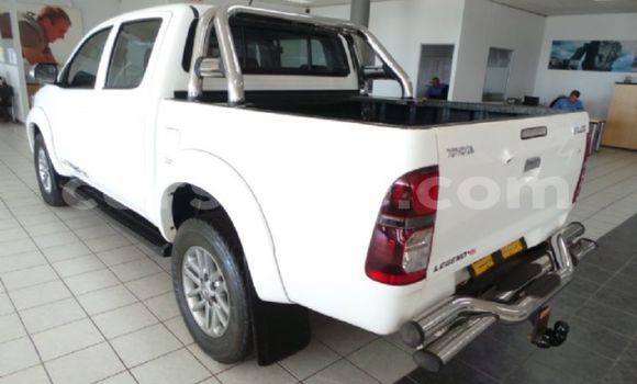 Acheter Occasion Voiture Toyota Hilux Blanc à Maseru, Maseru Acheter Occasion Voiture Toyota Hilux Blanc à Maseru, Maseru