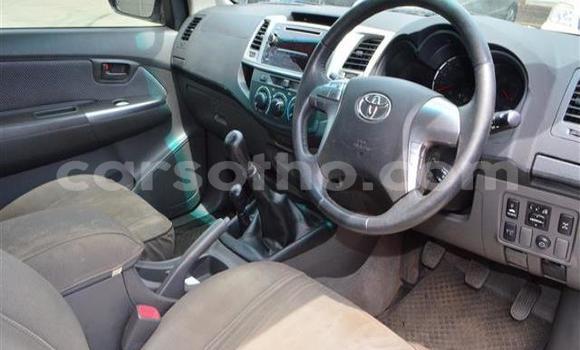 اشتري مستعمل Toyota Hilux White سيارة في Maseru في Maseru اشتري مستعمل Toyota Hilux White سيارة في Maseru في Maseru