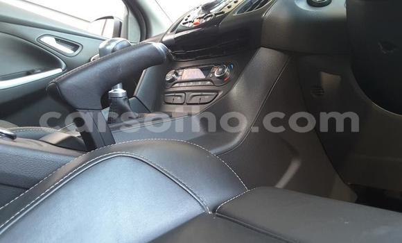 اشتري مستعمل Ford Focus ST Black سيارة في Maseru في Maseru اشتري مستعمل Ford Focus ST Black سيارة في Maseru في Maseru