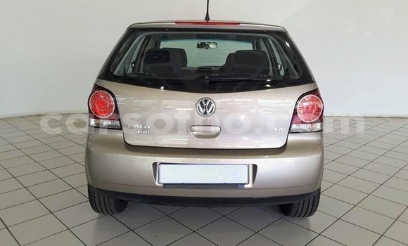 اشتري مستعمل Volkswagen Polo Beige سيارة في Maputsoe في Leribe اشتري مستعمل Volkswagen Polo Beige سيارة في Maputsoe في Leribe